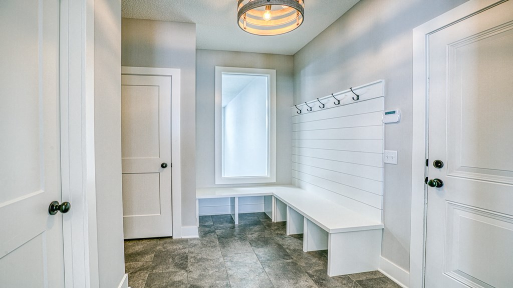 9733 8th St. N. 5 Beds House for Rent - Photo Gallery 32