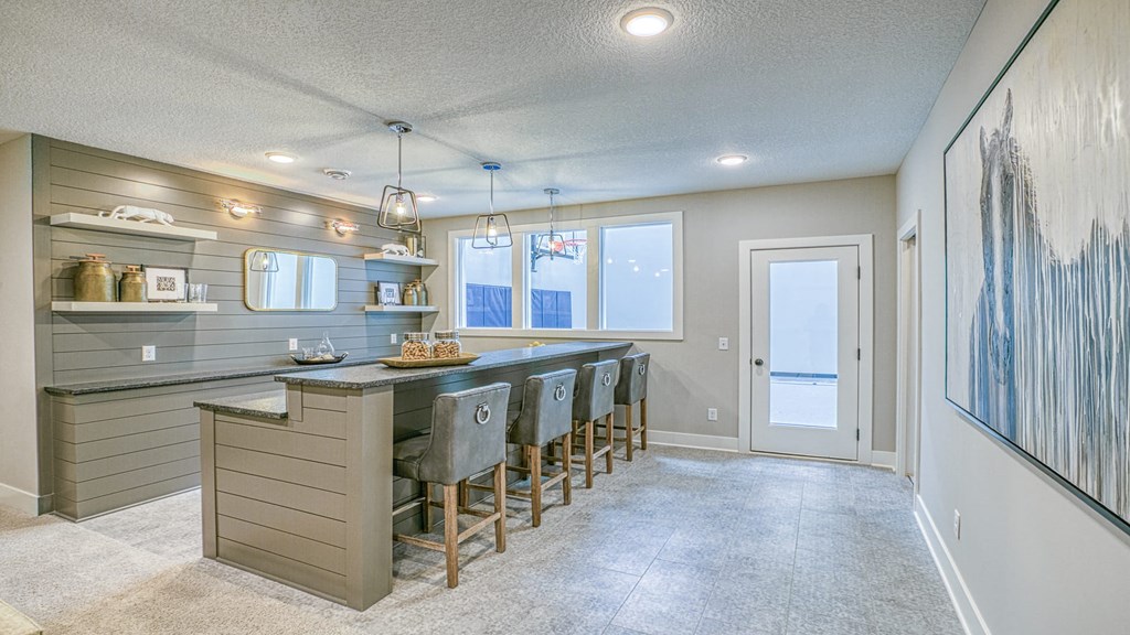 9733 8th St. N. 5 Beds House for Rent - Photo Gallery 13