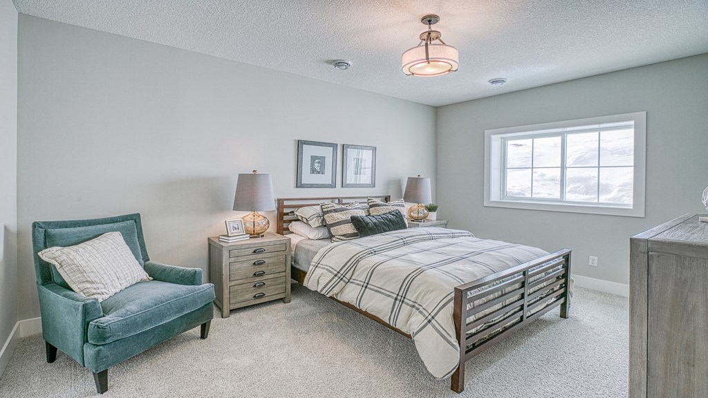 9733 8th St. N. 5 Beds House for Rent - Photo Gallery 33