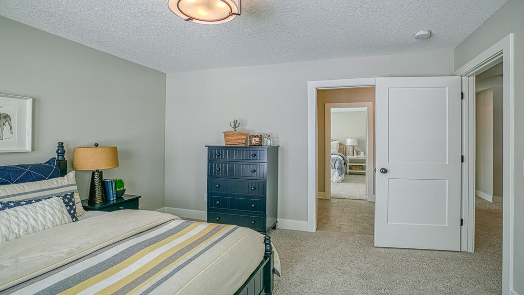 9733 8th St. N. 5 Beds House for Rent - Photo Gallery 185