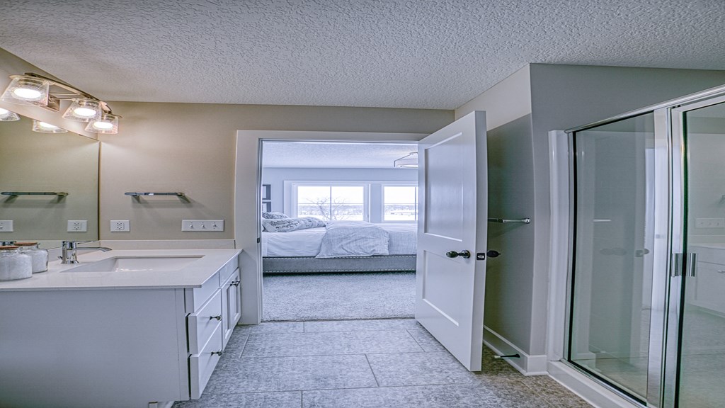 9733 8th St. N. 5 Beds House for Rent - Photo Gallery 149