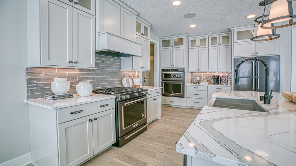 9733 8th St. N. 5 Beds House for Rent - Photo Gallery 123