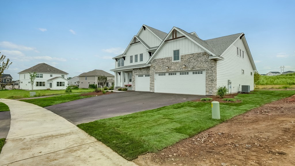 9733 8th St. N. 5 Beds House for Rent - Photo Gallery 109