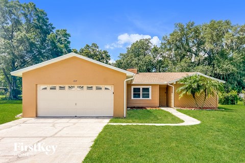 1017 Shadow Wood Court 4 Beds Apartment for Rent