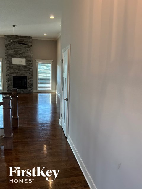15235 Knight Road 3 Beds Apartment for Rent