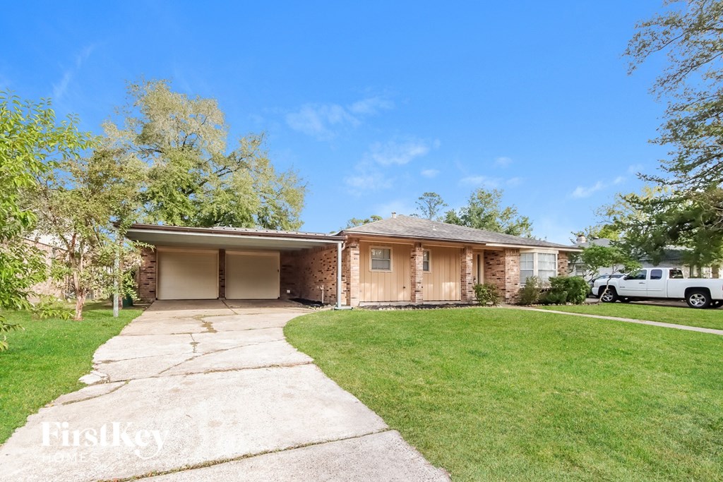 3804 Canterbury Dr 3 Beds House for Rent - Photo Gallery 2