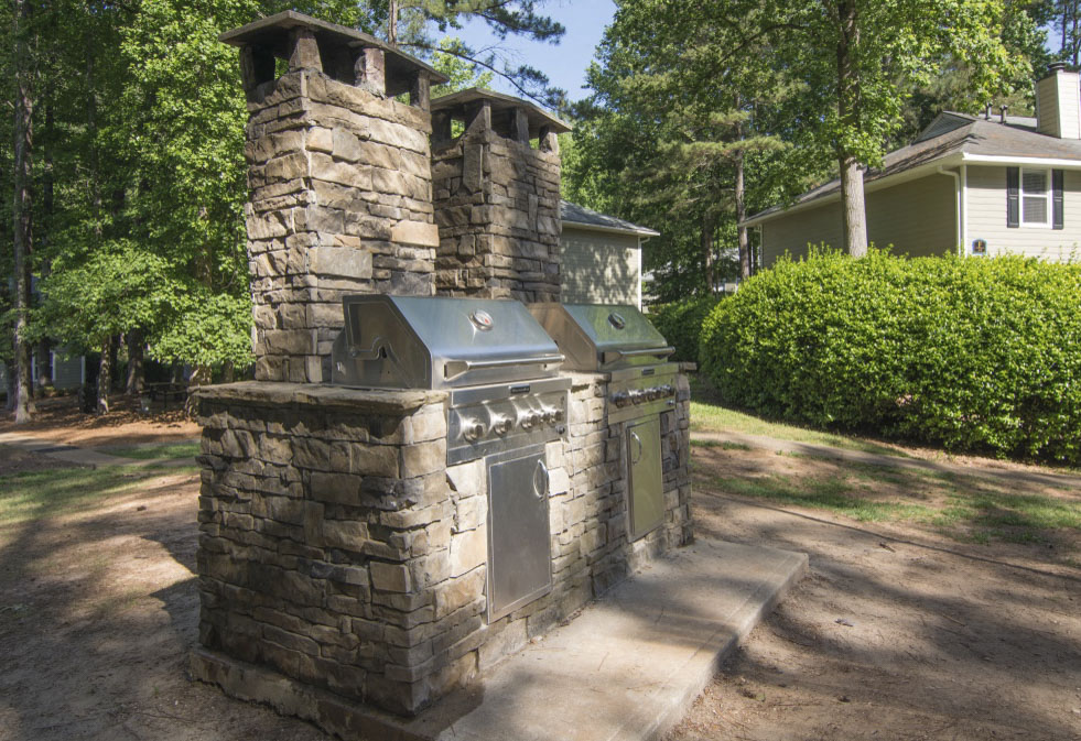 Grilling Area at Riverstone at Powers Ferry