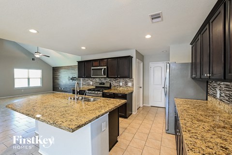 2734 Gold Flake Terrace Road 5 Beds Apartment for Rent