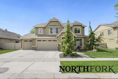 Meridian ID 83642 5 Beds Apartment for Rent