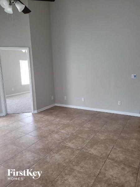1255 BEDROCK DRIVE 4 Beds Apartment for Rent