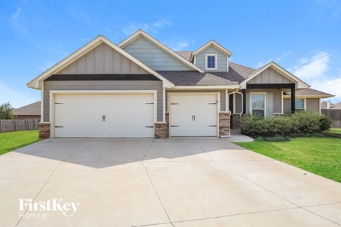 3401 Ontario Circle 4 Beds Apartment for Rent