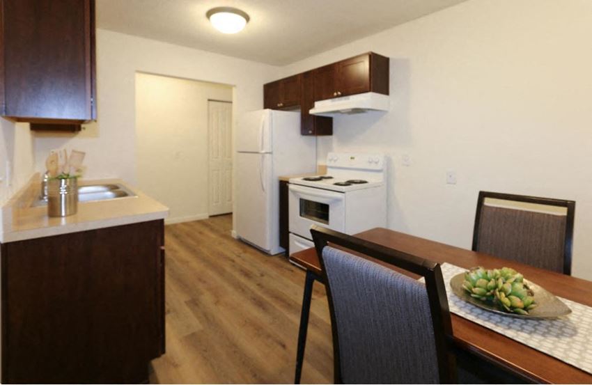 2321 Branch Avenue 1-2 Beds Apartment for Rent - Photo Gallery 1