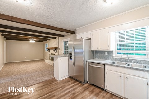 4353 Hale Place SW 3 Beds Apartment for Rent