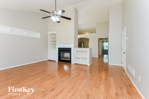 307 White Oak Way 3 Beds Apartment for Rent