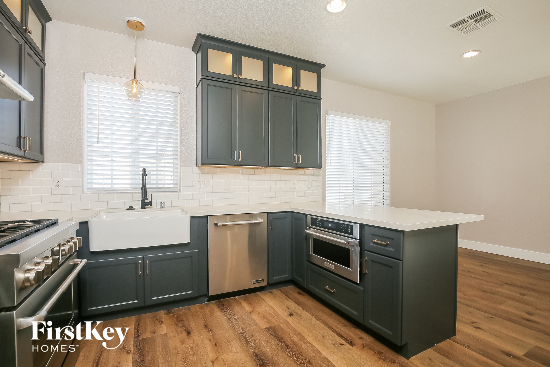 1916 Granemore Street Las Vegas, NV 89135