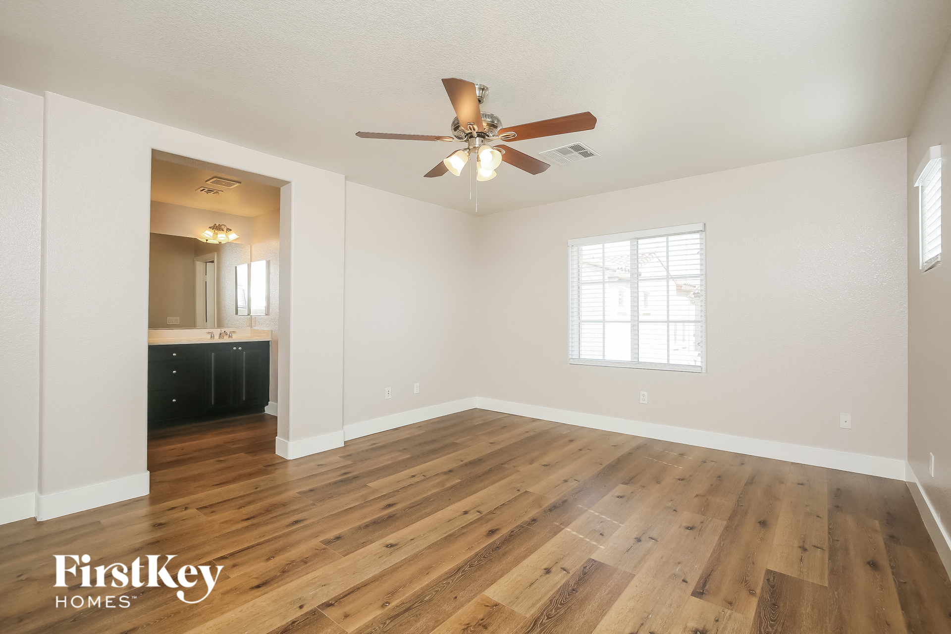 1916 Granemore Street Las Vegas, NV 89135