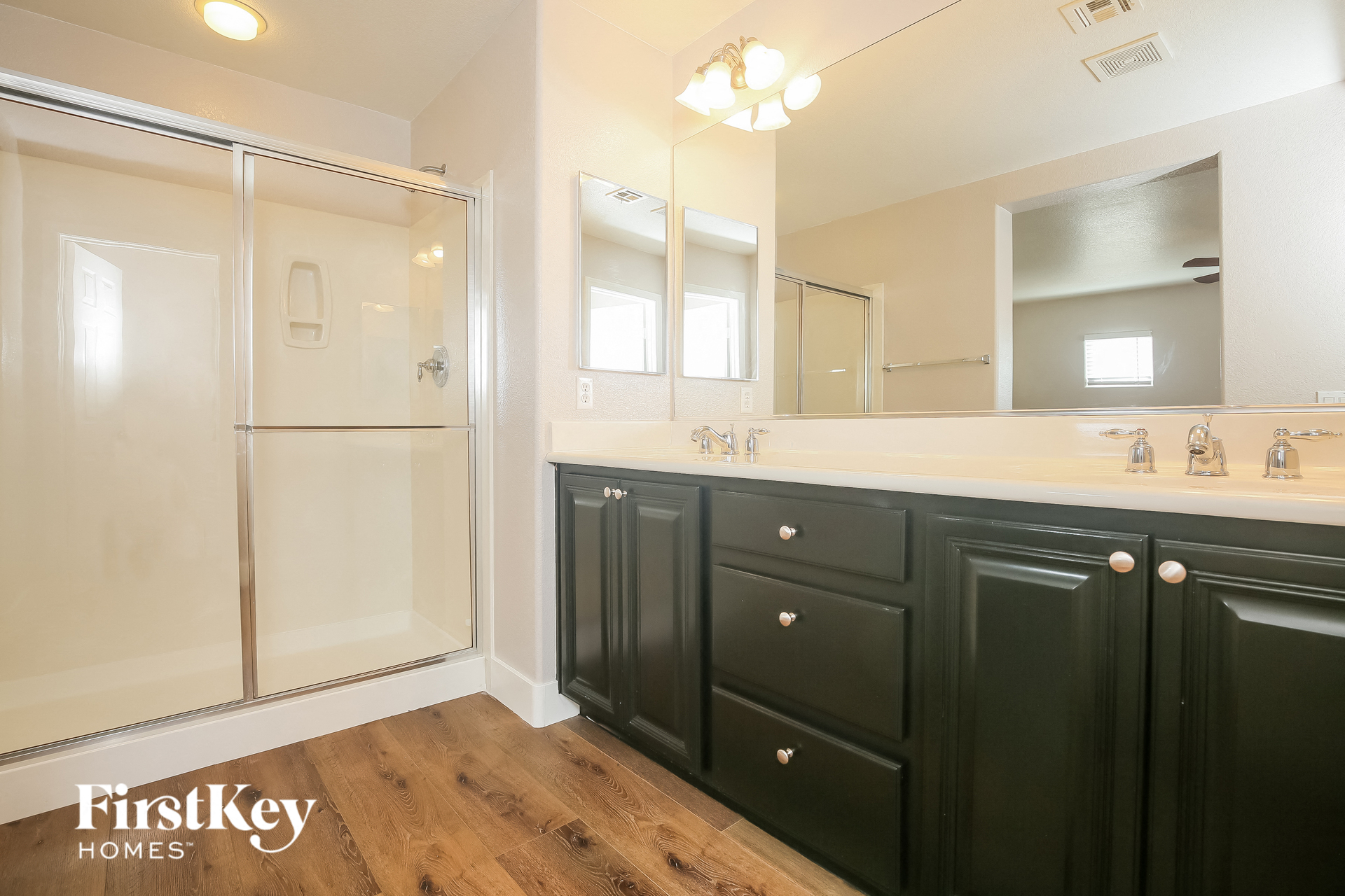 1916 Granemore Street Las Vegas, NV 89135