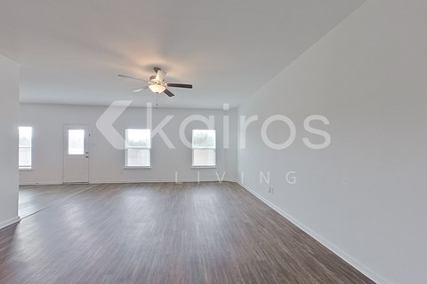 946 Shady Brk 4 Beds Apartment for Rent