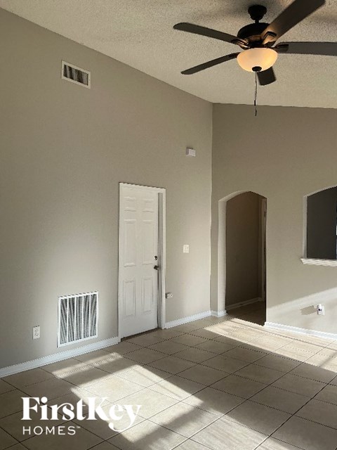 4275 HANGING MOSS DRIVE 3 Beds Apartment for Rent