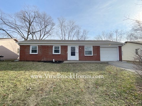 7837 E Potomac Ave 3 Beds Apartment for Rent
