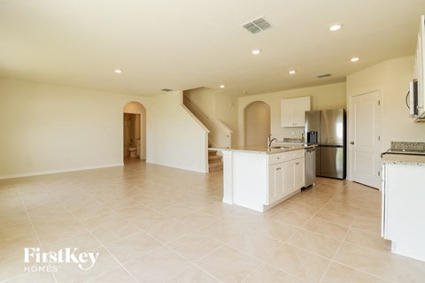 4071 ALISSA LANE 5 Beds Apartment for Rent