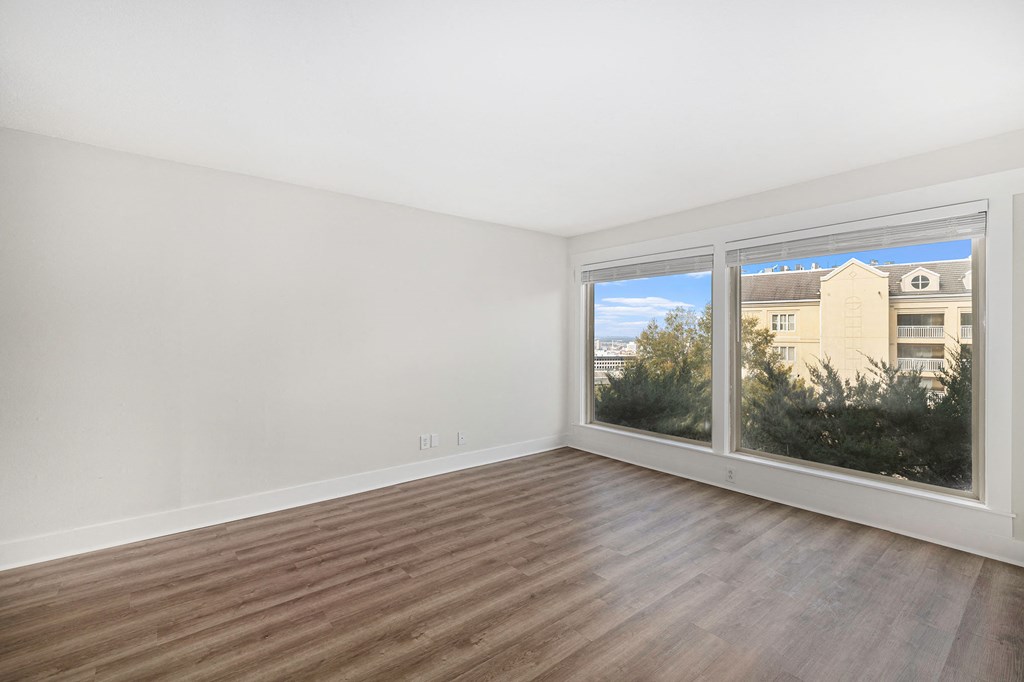 Shake House interior