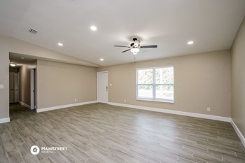 504 5th Ave 3 Beds House for Rent - Photo Gallery 4