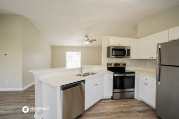 2234 S Chamberlain Blvd 3 Beds House for Rent - Photo Gallery 6