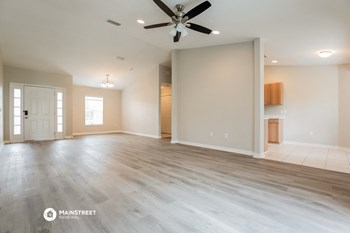1586 Helvenston St 3 Beds House for Rent - Photo Gallery 3