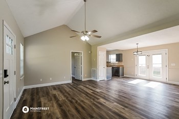 7525 Christopher St 3 Beds House for Rent - Photo Gallery 4