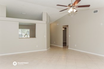 1311 VANDER AVE S E 3 Beds House for Rent - Photo Gallery 5