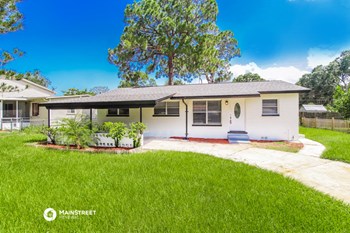 1021 BERNICE 3 Beds House for Rent - Photo Gallery 3