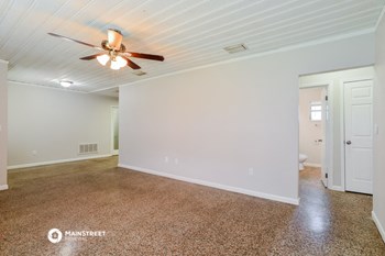 4295 VANGUARD AVE 3 Beds House for Rent - Photo Gallery 5
