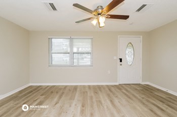 1702 DOUBLOON 3 Beds House for Rent - Photo Gallery 4