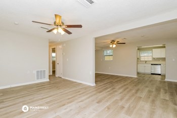 1702 DOUBLOON 3 Beds House for Rent - Photo Gallery 5