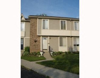 1985 Lac-Du-Mont Studio Apartment for Rent