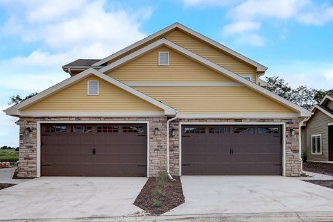 6676 Church Hill Court 4 Beds Apartment for Rent