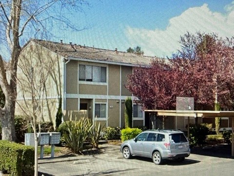 496 Santa Alicia Drive 2 Beds Apartment for Rent