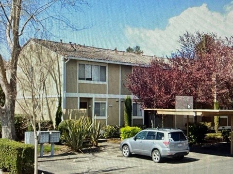 498 Santa Alicia Drive 2 Beds Apartment for Rent