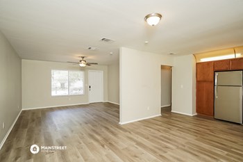 418 SW Belmont Cir 3 Beds House for Rent - Photo Gallery 5