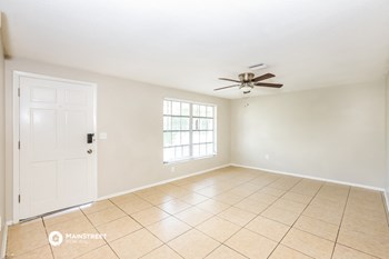 8781 FAY 3 Beds House for Rent - Photo Gallery 3