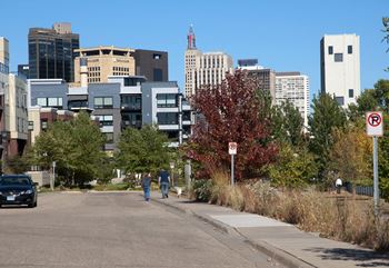 Walking distance to downtown St. Paul & Xcel Center