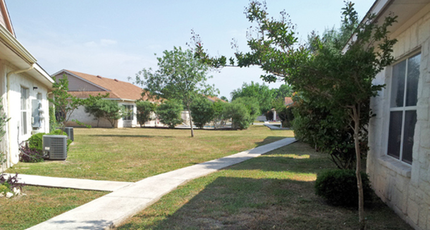 Boerne Park Meadows  Apartments in Boerne, TX
