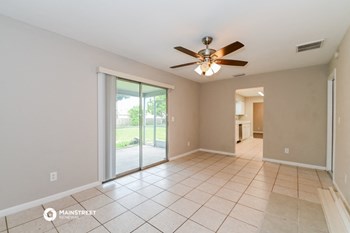 4140 SW 6th Ave 3 Beds House for Rent - Photo Gallery 8