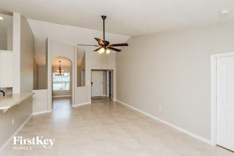 1932 Gloria Circle 4 Beds Apartment for Rent
