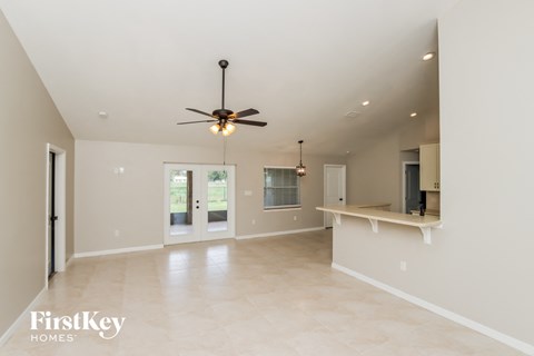 1932 Gloria Circle 4 Beds Apartment for Rent