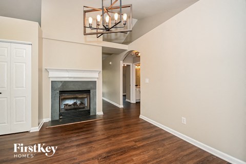 2033 Greenhill Pass 3 Beds Apartment for Rent