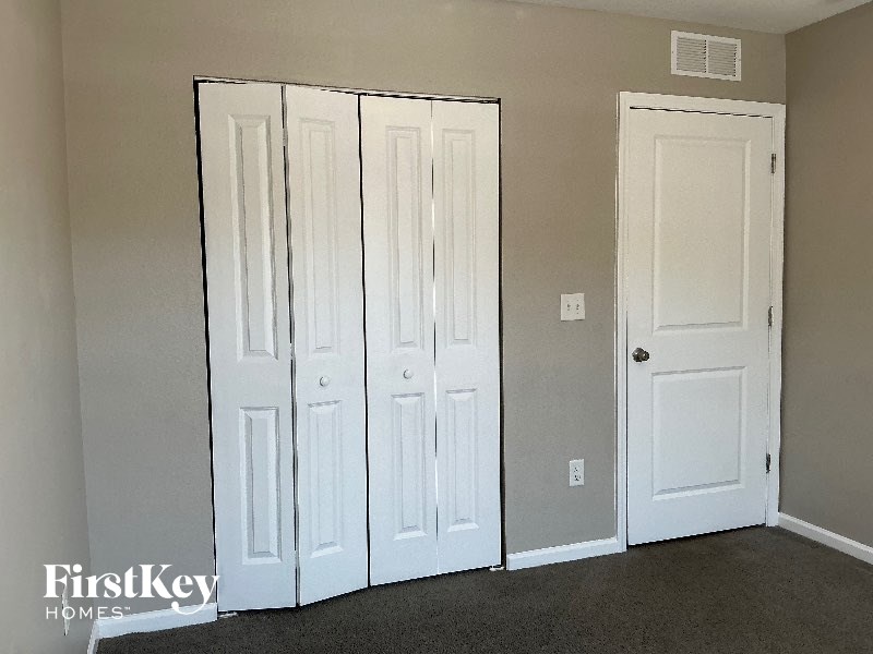 3031 GREYWOOD LANE 5 Beds House for Rent - Photo Gallery 11