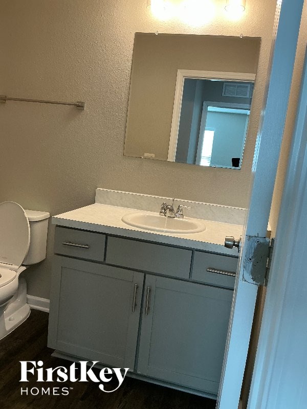 3031 GREYWOOD LANE 5 Beds House for Rent - Photo Gallery 13