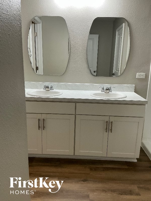 3031 GREYWOOD LANE 5 Beds House for Rent - Photo Gallery 10